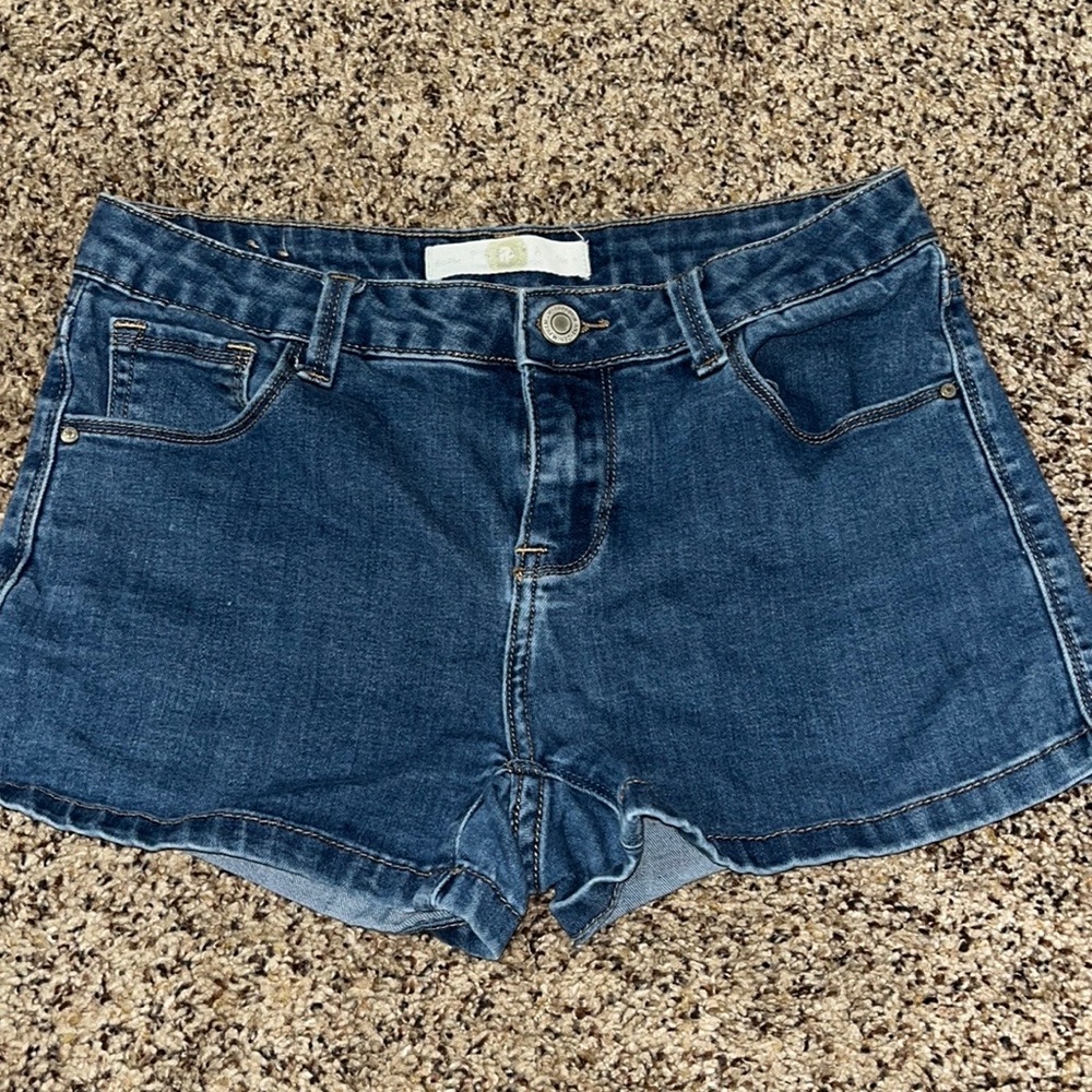 Blue Papaya Jean Shorts, M